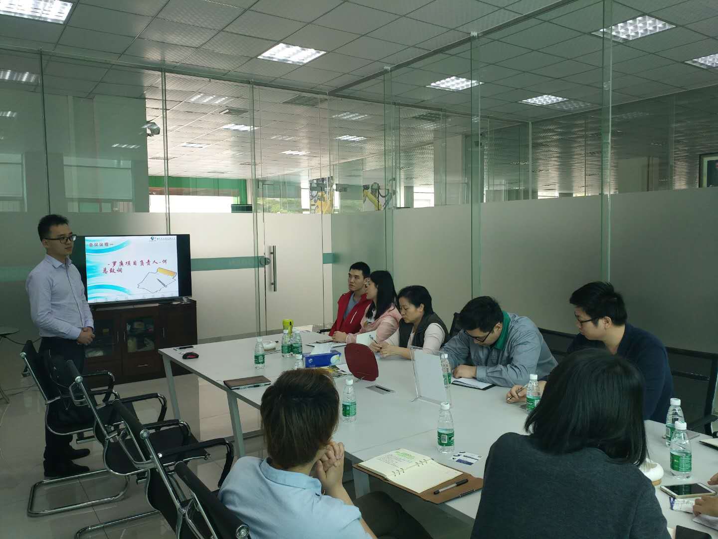 祝贺罗庚机器人签约顺景爱游戏体育（中国）官方网站-登录入口
